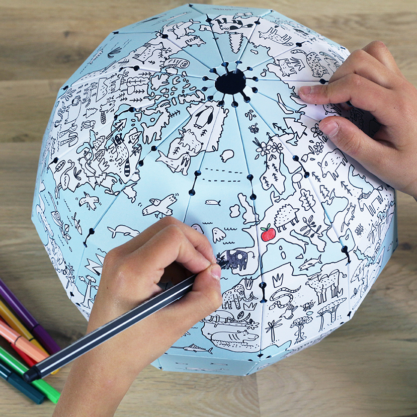 Kit créatif globe à colorier - Quovadis